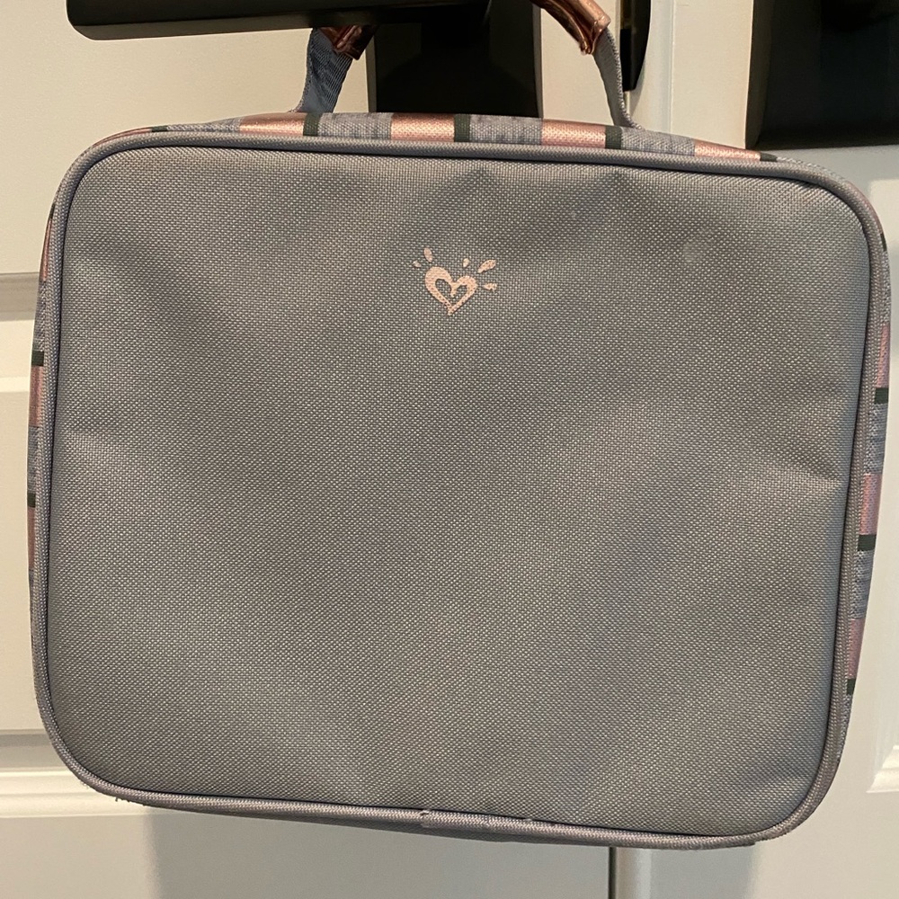 Justice Backpack/“C” Initial Lunchbox - Picture 9 of 9